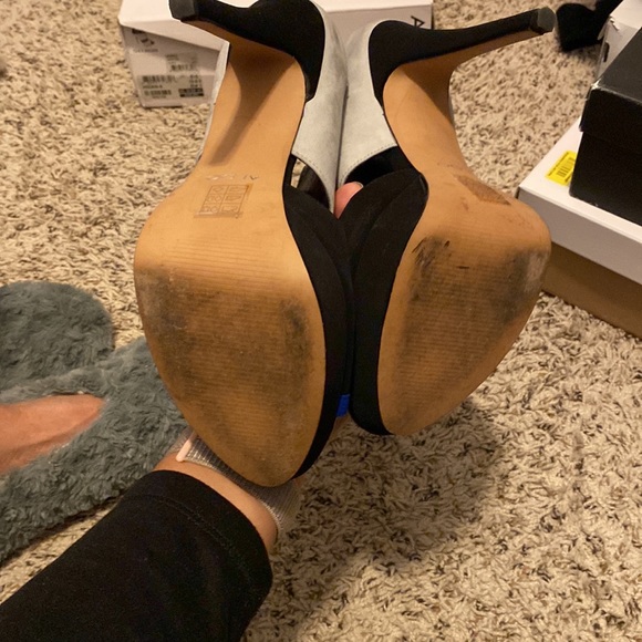 Aldo, 4 inch heels - Picture 3 of 3